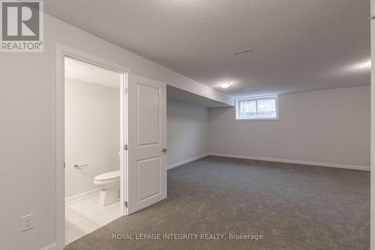 29569553/66-osler-street/morgans-grantsouth-march/ottawa/ontario/K2W0M1_26