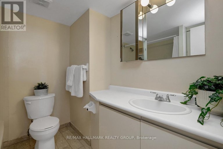 28717173/616-1025-grenon-avenue/fairfield-heights/ottawa/ontario/K2B8S5_20