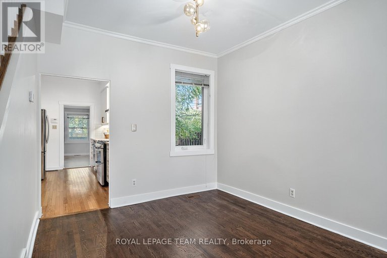 29003194/27-ivy-crescent/lindenlea/ottawa/ontario/K1M1Y1_7