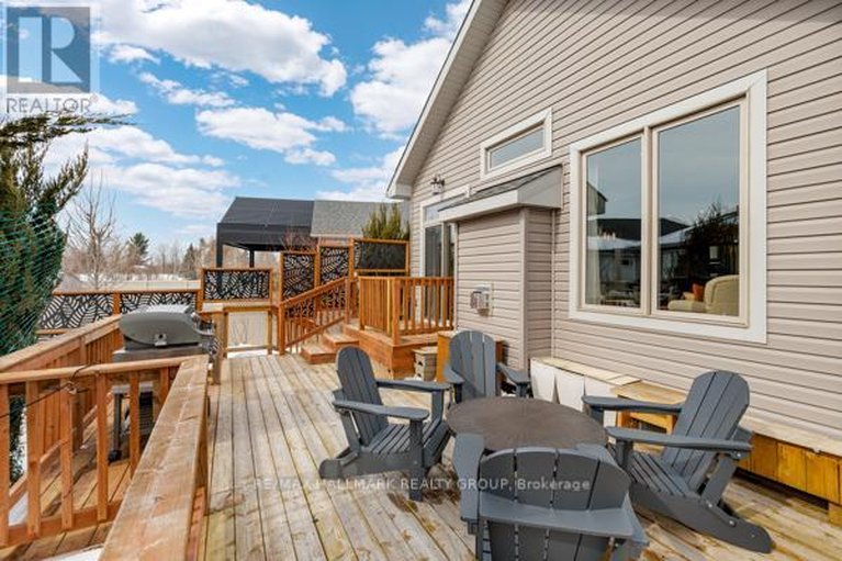 29528637/510-kindred-crescent/north-grenville-twp-kemptville-south/north-grenville/ontario/K0G1J0_33