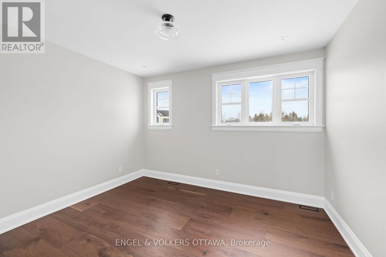 29334925/432-ashbee-court/manotick-village-manotick-estates/ottawa/ontario/K4M0A8_26