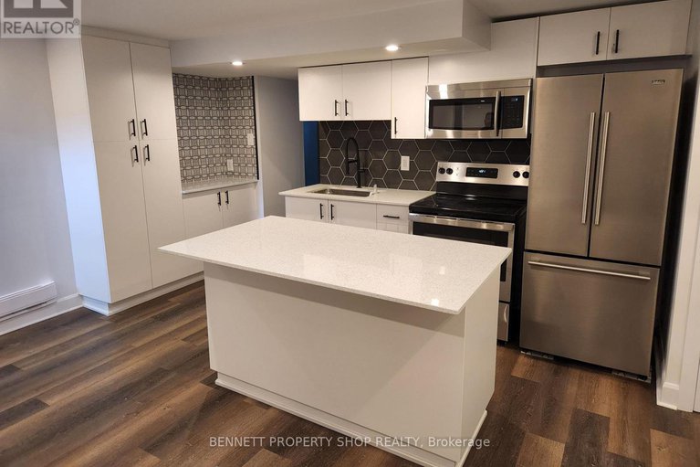 28988250/1327-avenue-s-avenue/eastway-gardensindustrial-park/ottawa/ontario/K1G0C4_20