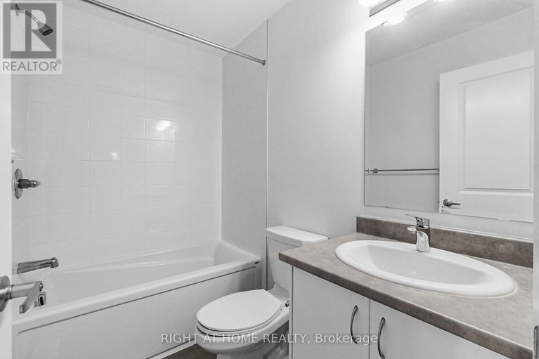 28565193/958-athenry-court/half-moon-bay/ottawa/ontario/K2J7E1_34