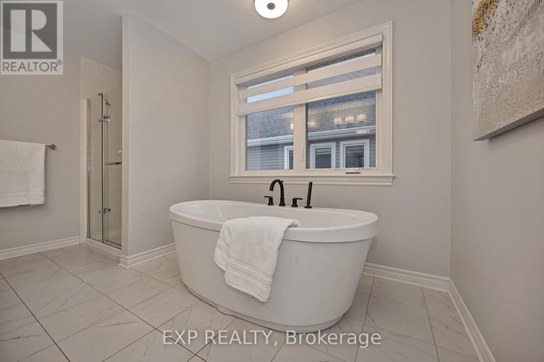 29255597/711-moonflower-crescent/blossom-parkkemp-parkfindlay-creek/ottawa/ontario/K1T0X8_28