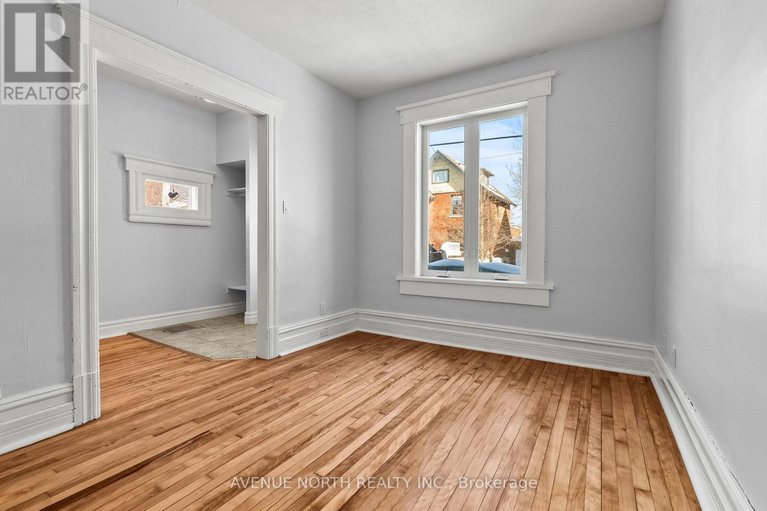 29397405/48-leonard-avenue/old-ottawa-south/ottawa/ontario/K1S4T9_4