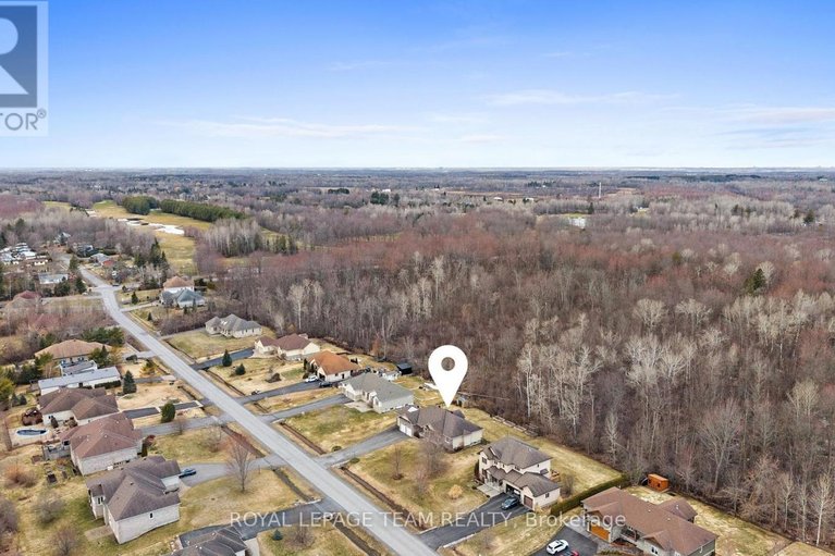 29597275/6673-pebble-trail-way/greely/ottawa/ontario/K4P0B6_50