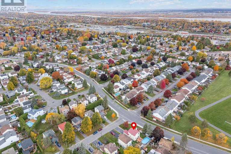 29038832/336-mceachern-crescent/bilberry-creekqueenswood-heights/ottawa/ontario/K1E3P5_49