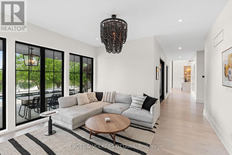 28278709/39-winding-way/barrhaven-east/ottawa/ontario/K2C3H1_19