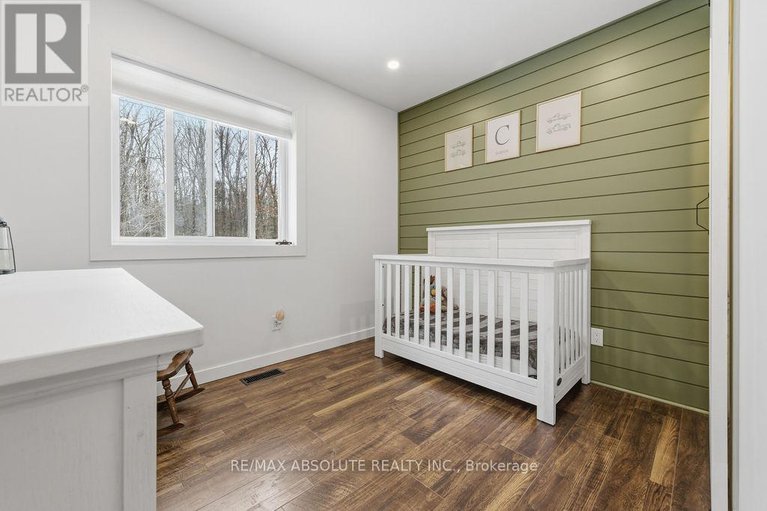 29122344/188-milton-stewart-avenue/mcnabbraeside-twps/mcnabbraeside/ontario/K7S0E1_13