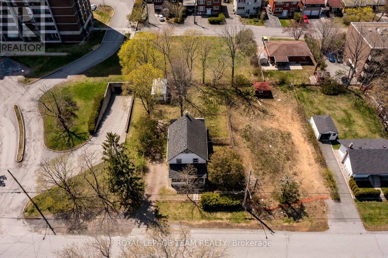 28224416/830-high-street/britannia-heights/ottawa/ontario/K2B6C4_3