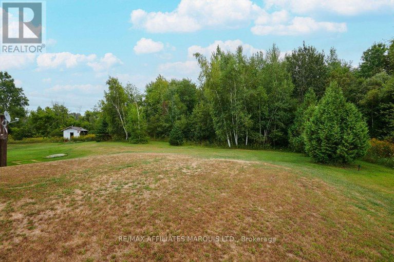 28879635/35-nevada-street/moose-creek/north-stormont/ontario/K0C1W0_38