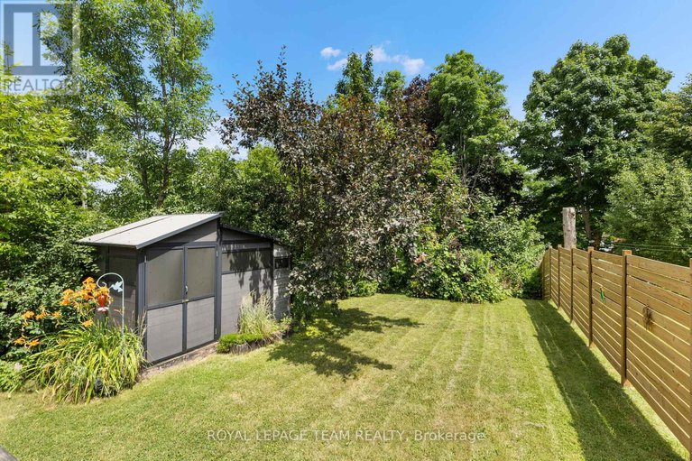 28588731/24-westcliffe-road/westcliffe-estates/ottawa/ontario/K2H7X4_20