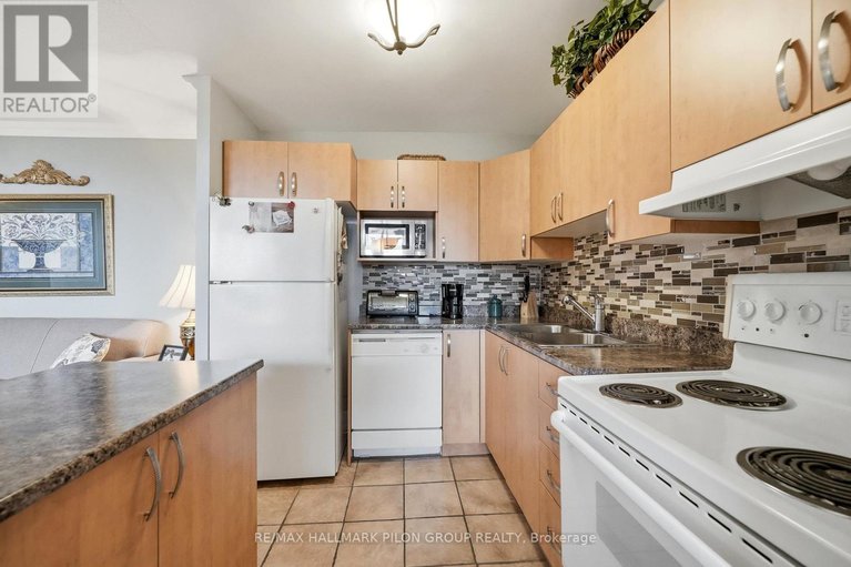 29654528/508-2000-jasmine-crescent/beacon-hill-south/ottawa/ontario/K1J8K4_7