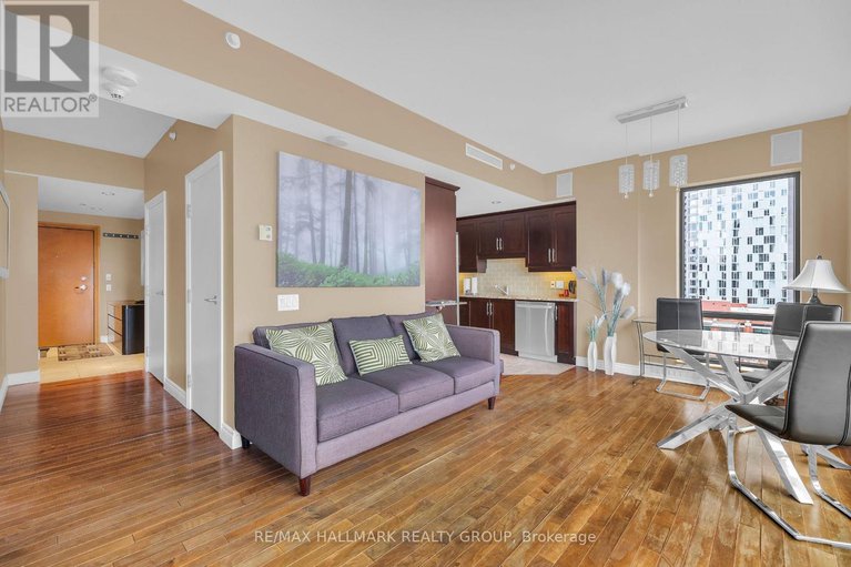 28466999/509-90-george-street/lower-townbyward-market/ottawa/ontario/K1N0A8_5