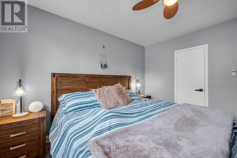 28885031/1010-kirkwood-avenue/carlington/ottawa/ontario/K1Z8M9_22