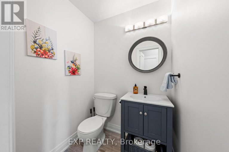 29385318/117-joshua-street/mer-bleuebradley-estatesanderson-park/ottawa/ontario/K1W0A4_33