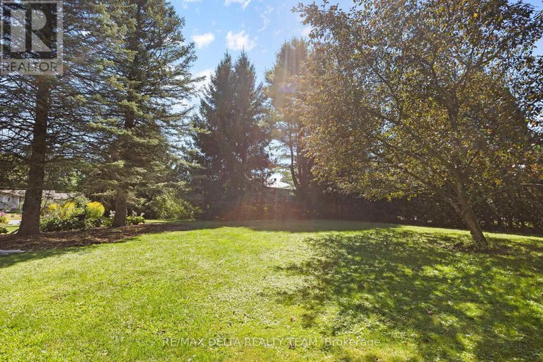 28906109/9-lasalle-street/clarencerockland-twp/clarence-rockland/ontario/K4K1K7_35
