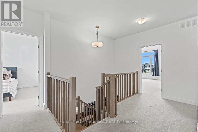 28628101/612-kenabeek-terrace/riverside-southgloucester-glen/ottawa/ontario/K4M0M2_20