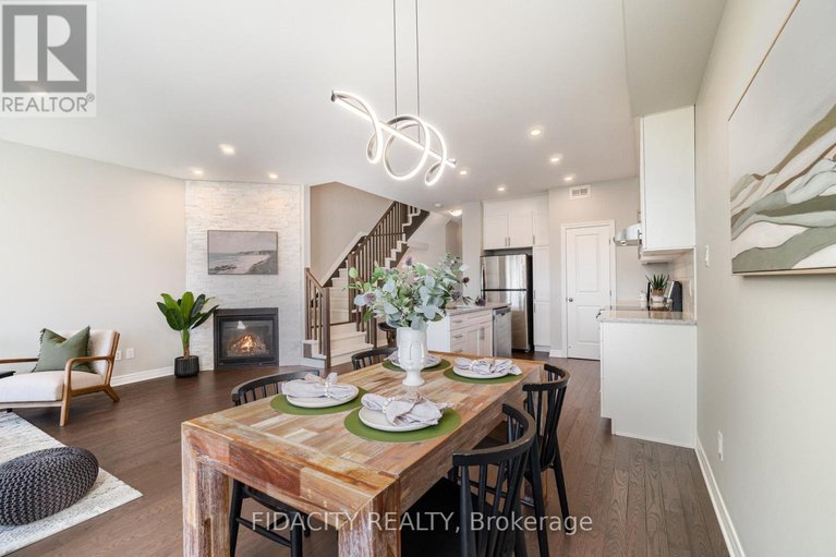 28939725/508-bulat-court/stittsville-north/ottawa/ontario/K2S0X6_6