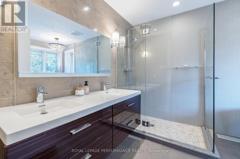 28732183/55-delong-drive/rothwell-heights/ottawa/ontario/K1J7E4_22