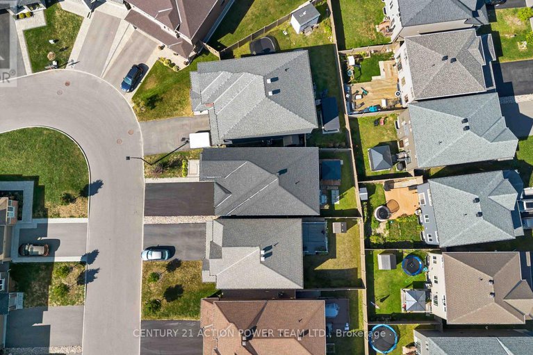 29378493/54-malachigan-crescent/avalon-west/ottawa/ontario/K4A1G6_48