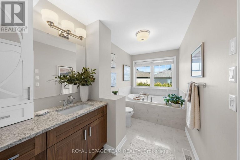 29679091/334-warmstone-drive/stittsville-north/ottawa/ontario/K2S0W3_26
