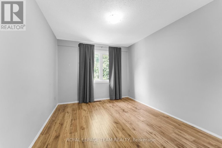 28759994/15-3691-albion-road/sawmill-creektimbermill/ottawa/ontario/K1T1P2_18