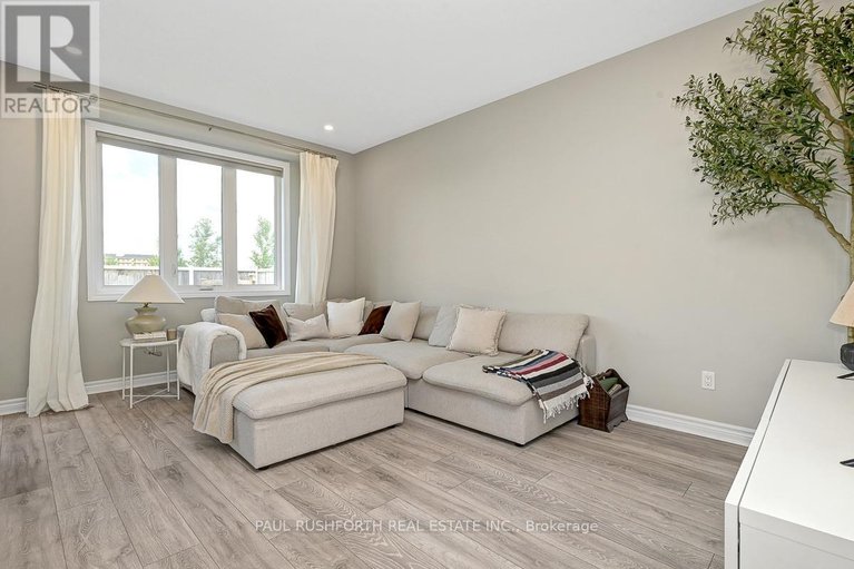 28652646/104-livorno-court/avalon-west/ottawa/ontario/K4A1J1_3
