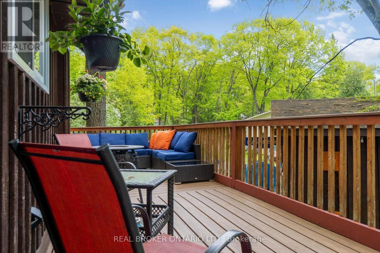 29339993/190-woods-road/constance-bay/ottawa/ontario/K0A3M0_40