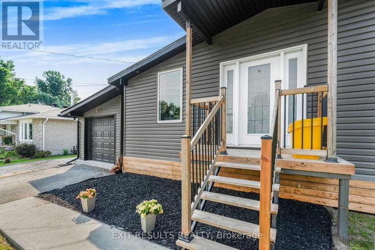 28753768/2250-lapointe-street/clarencerockland-twp/clarence-rockland/ontario/K0A1E0_3