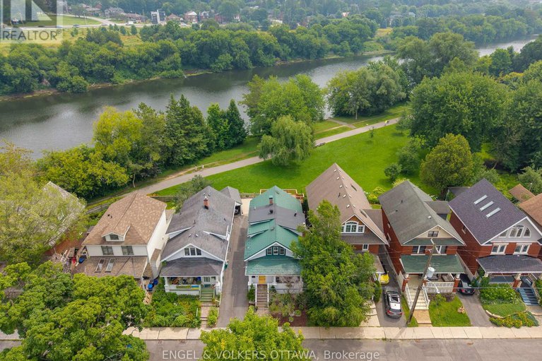 28607993/30-belmont-avenue/old-ottawa-southrideau-gardens/ottawa/ontario/K1S0V1_2