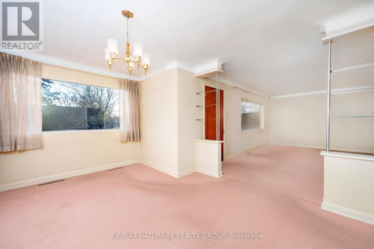 28479703/495-wentworth-avenue/woodroffe/ottawa/ontario/K2B5J9_6