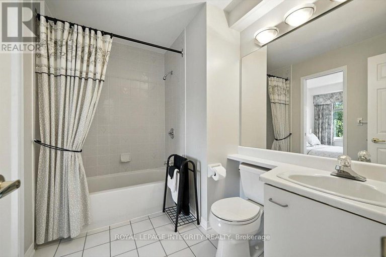 28956963/17-columbus-avenue/overbrook/ottawa/ontario/K1K1R2_22