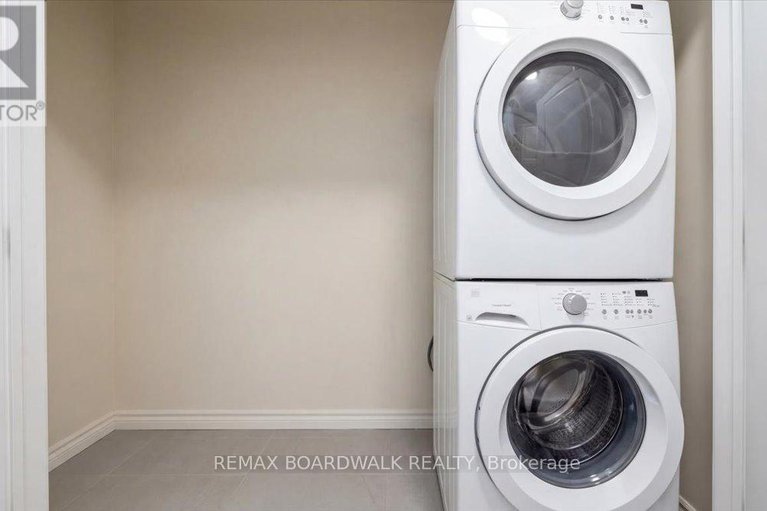 29439623/414-141-potts-private/notting-hillsummerside/ottawa/ontario/K4A0X9_26