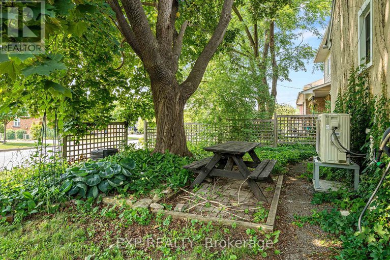 28559262/421-greenwood-avenue/laurentianview/ottawa/ontario/K2A0X5_40