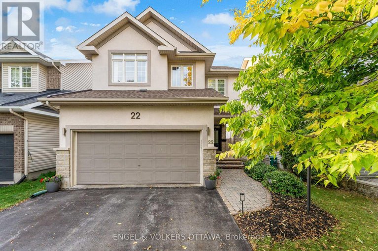 28911455/22-friendly-crescent/stittsville-south/ottawa/ontario/K2S2B6_1