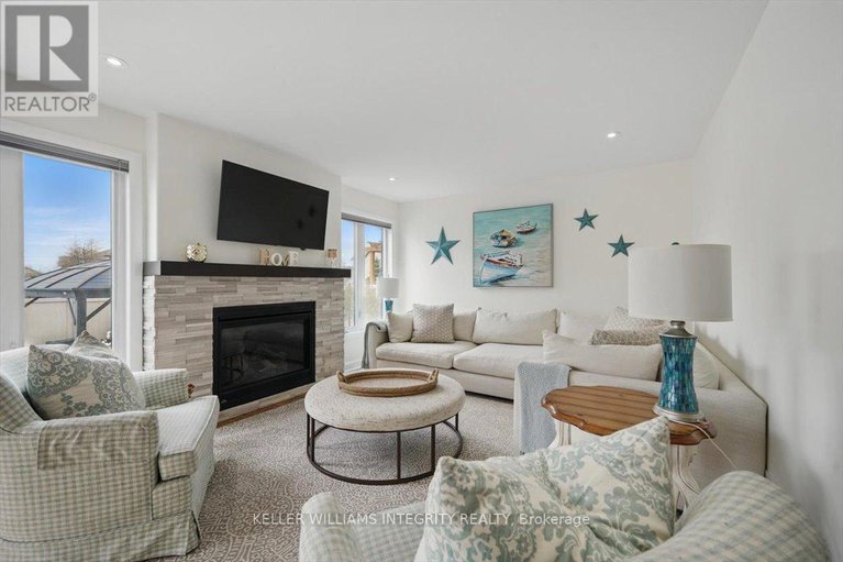 28310173/74-cobblestone-drive/village-of-russell/russell/ontario/K4R0B2_13