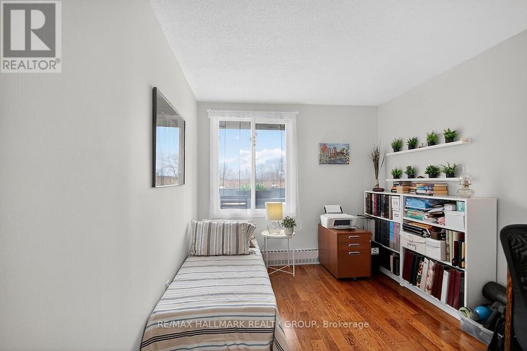 29556858/208-1081-ambleside-drive/woodroffe/ottawa/ontario/K2B8C8_20