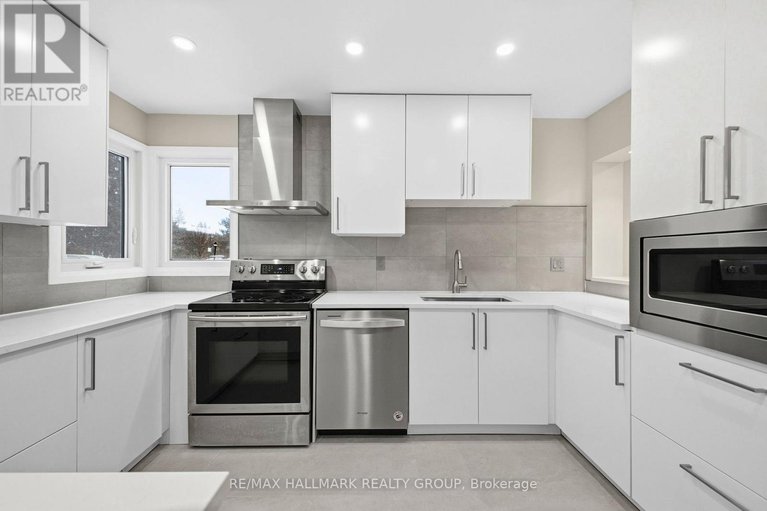 29355189/1414-ridgebrook-drive/pineview/ottawa/ontario/K1B4T2_3