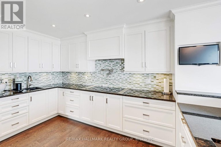 28576598/2001-108-lisgar-street/ottawa-centregolden-triangle/ottawa/ontario/K2P1E1_15