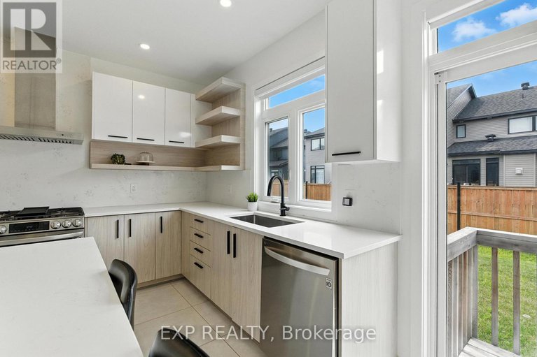 29288728/701-odyssey-way/leitrim/ottawa/ontario/K1T0V3_16