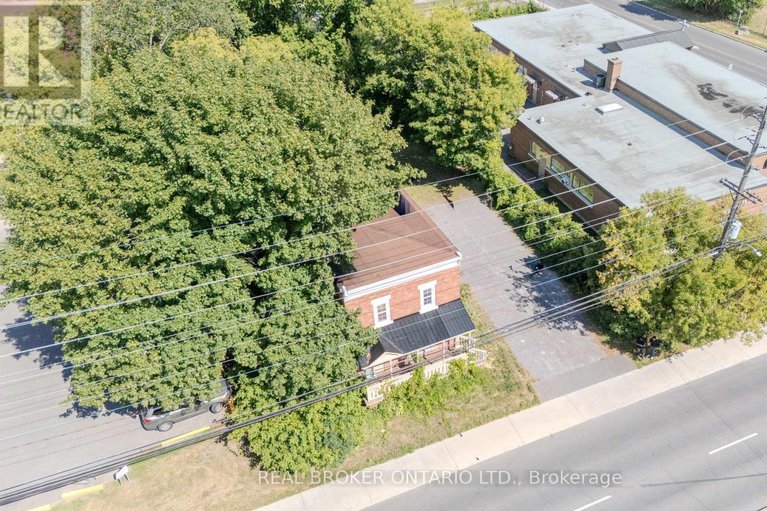 28781771/713-st-laurent-boulevard/castle-heightsrideau-high/ottawa/ontario/K1K3A6_9