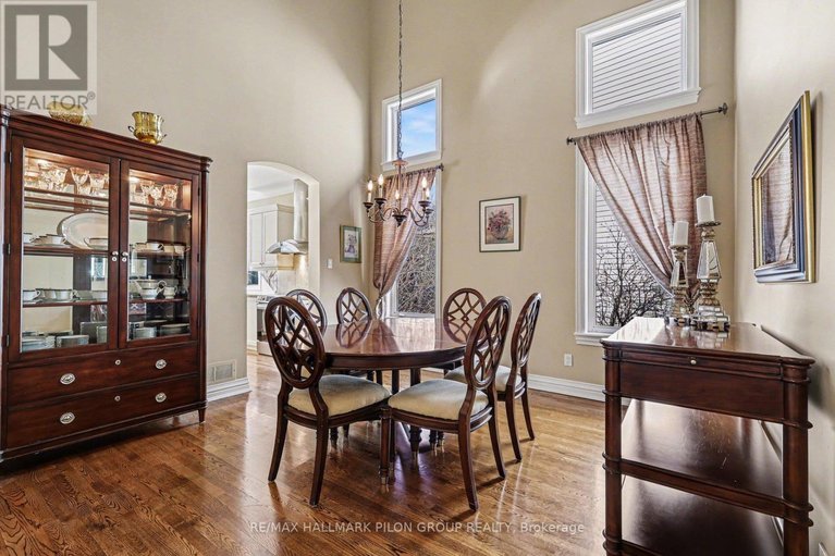 29503146/163-copperwood-street/convent-glen-north/ottawa/ontario/K1C7S3_5