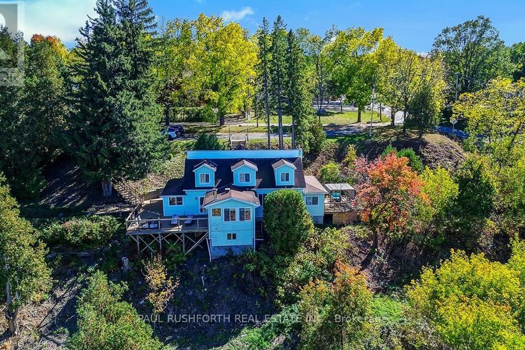 29613584/1565-lilac-lane/camelot/ottawa/ontario/K4C1C4_6