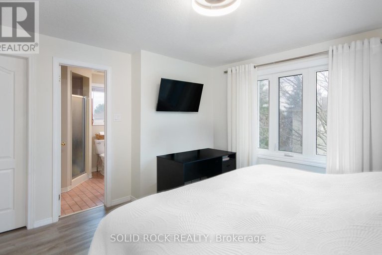 28302487/5-weybridge-drive/cedargrovefraserdale/ottawa/ontario/K2J4A1_28