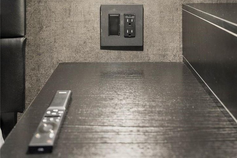 29183756/180-george-street-unit-ph208/ottawa/ontario/K1N0G8_31