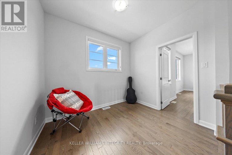 28318223/69-ascari-road/mahogany-community/ottawa/ontario/K4M0M5_18