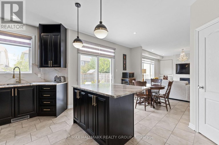 28628034/112-gracewood-crescent/blossom-parkkemp-parkfindlay-creek/ottawa/ontario/K1T0J5_10