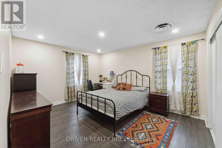 28353982/1266-walkley-road/ellwood/ottawa/ontario/K1V6P7_19
