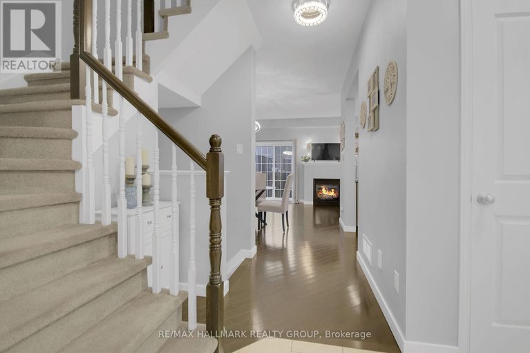 28591389/585-barrick-hill-road/emerald-meadowstrailwest/ottawa/ontario/K2M0B4_6
